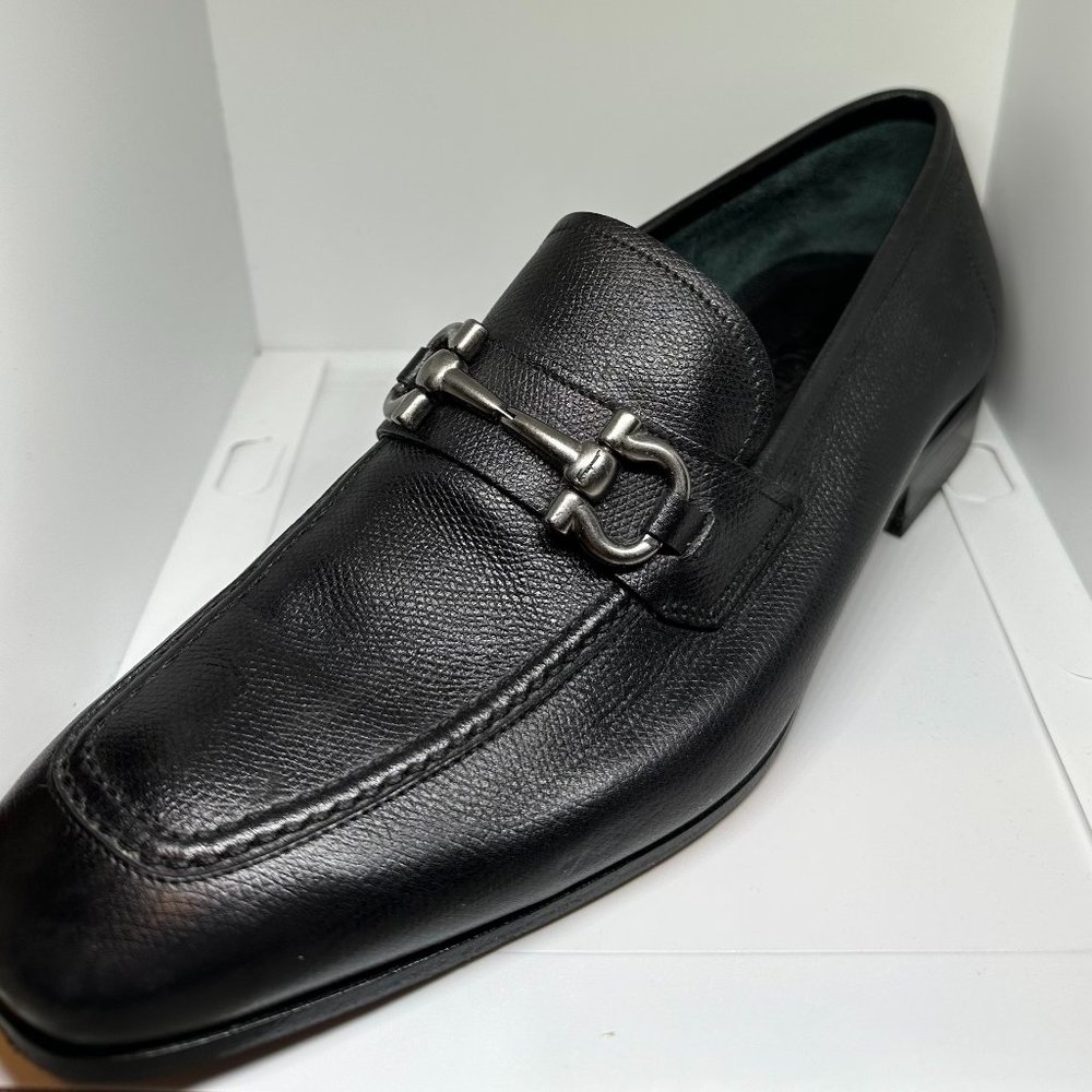 Salvatore Ferragamo Penny Loafers Size 8 US (LC 34260)